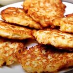 Оладки з капусти: бюджетно, просто і дуже смачно