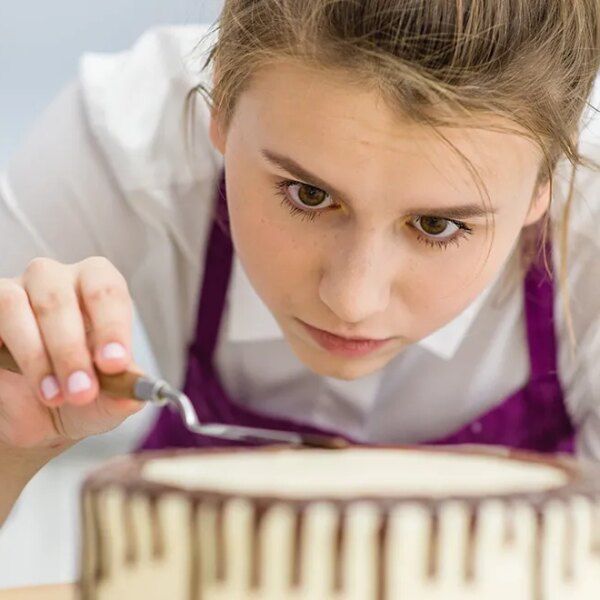 День кондитера 2026: історія та традиції свята – читайте на Gastronom.ru