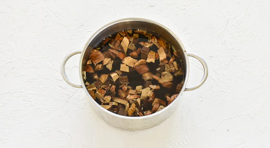 Ароматний крем-суп з білих грибів: покроковий рецепт із фото 7