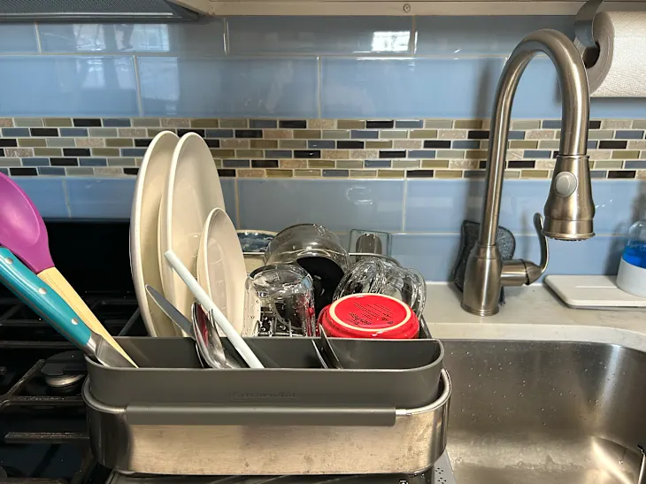 Затишок та простір: 14 геніальних рішень для вашої кухні 21