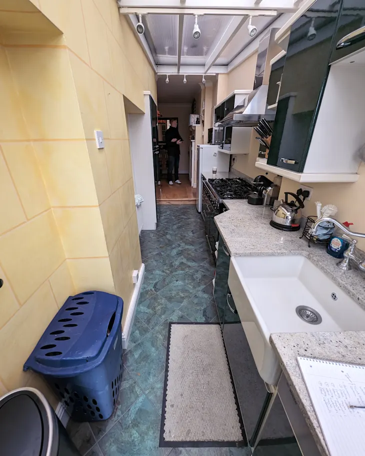 Затишок та стиль: зелений ренесанс вашої кухні 3