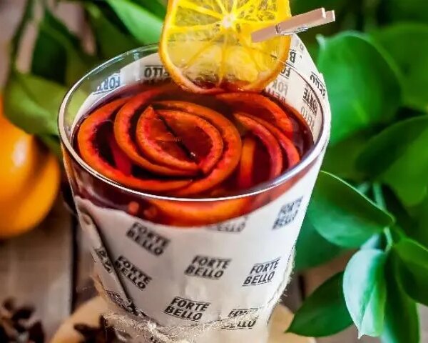 Головна 61 Пряний марокканський мандариновий глінтвейн: ваш зимовий затишок з фото