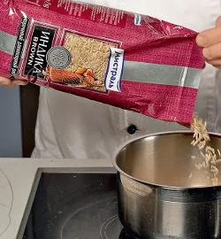 Теплий салат з рисом: ароматний рецепт з покроковими фото 2