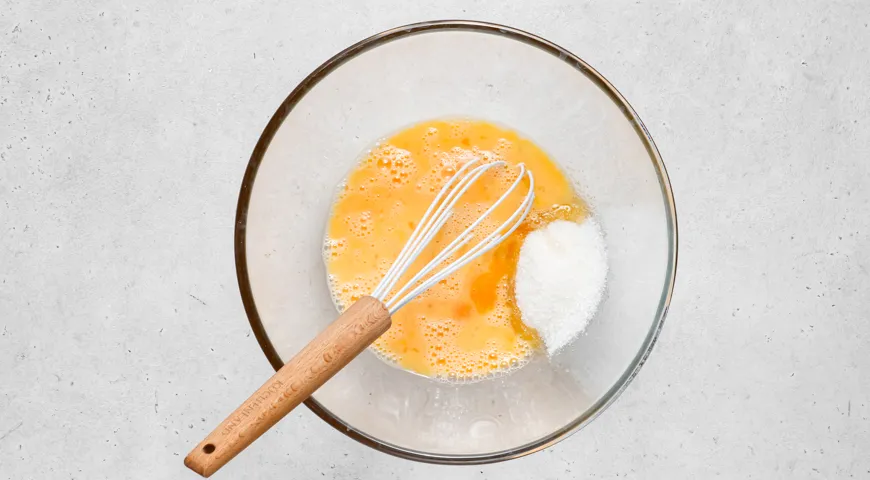 Японські дораякі: повітряні млинці з солодкою начинкою, покроковий рецепт з фото 1 Японські дораякі: повітряні млинці з солодкою начинкою, покроковий рецепт з фото 1