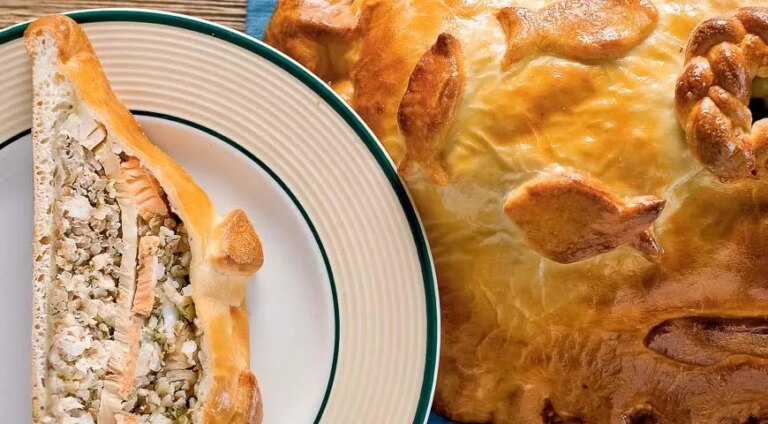 Пишна рибна кулеб'яка: ситна випічка з фото-інструкцією 1