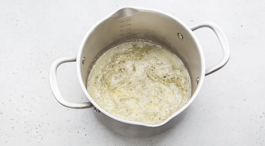 Медовик із бананом: покроковий рецепт із фото, що тане в роті 4