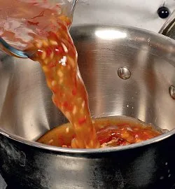 Теплий салат з рисом: ароматний рецепт з покроковими фото 7