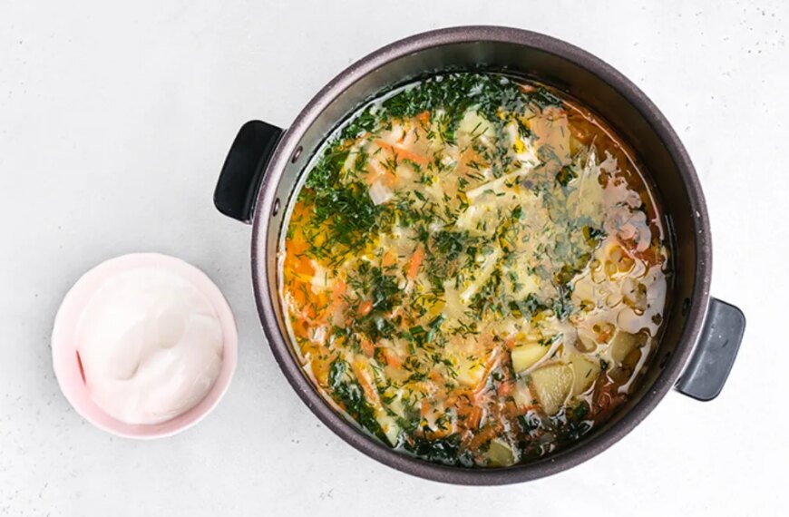 Простий секрет смачнішого курячого супу: це не варене яйце