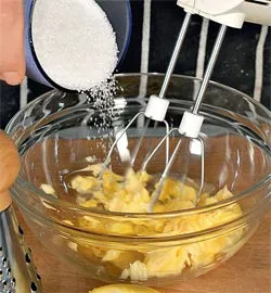 Ароматний лимонний торт: ніжний крем та ніжність у кожному шматочку (покроковий рецепт з фото) 2