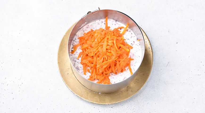 Ніжна оселедець під шубою з ікрою мойви: покроковий рецепт зі смаком свята 5