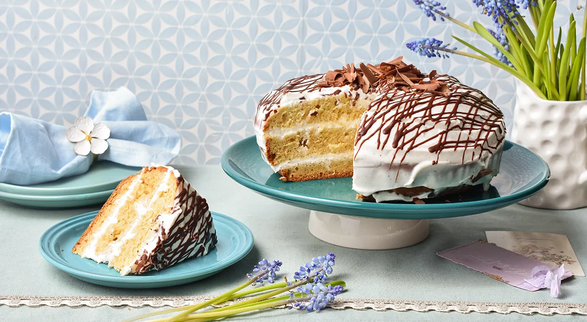 Ніжний сметанник з мультиварки: покроковий рецепт з фото 1