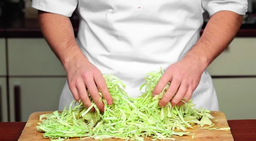 Квашена капуста "Шукрут": покроковий рецепт із фото 3