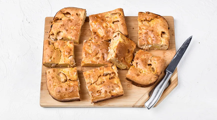 Соковитий заливний пиріг з куркою та картоплею на кефірі: легкий рецепт для будь-якого столу 8 Соковитий заливний пиріг з куркою та картоплею на кефірі: легкий рецепт для будь-якого столу 8