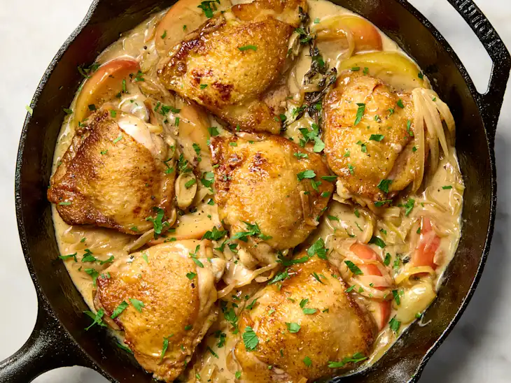 Затишок на кухні: стильні чавунні пательні для вашого інтер'єру 42