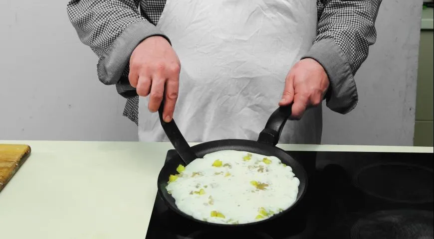 Пісні млинці з начинкою: покроковий рецепт з фото 6