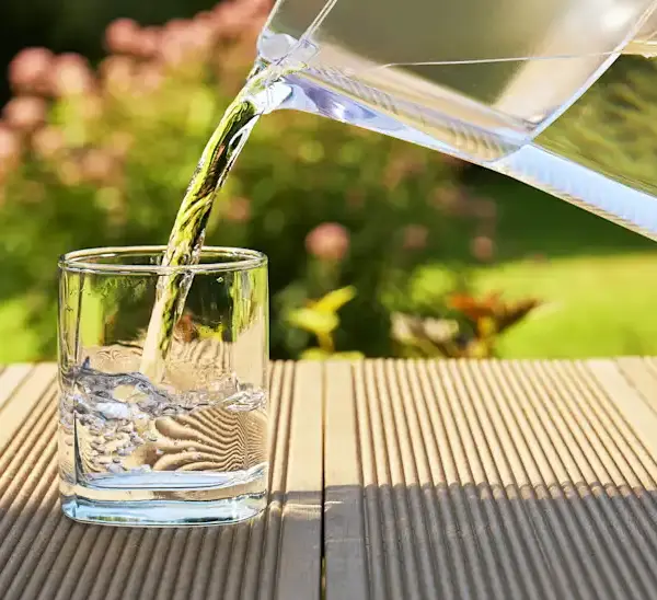 Головна 74 Стильна глечик для води, яка прикрасить вашу кухню