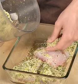 Ніжне філе судака під золотистою сирною скоринкою: покроковий рецепт із фото 5