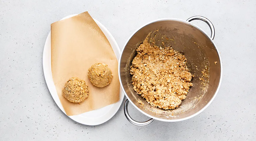 Соковитий десерт "Мурашник" з печива "Рибки": покроковий рецепт з фото 4