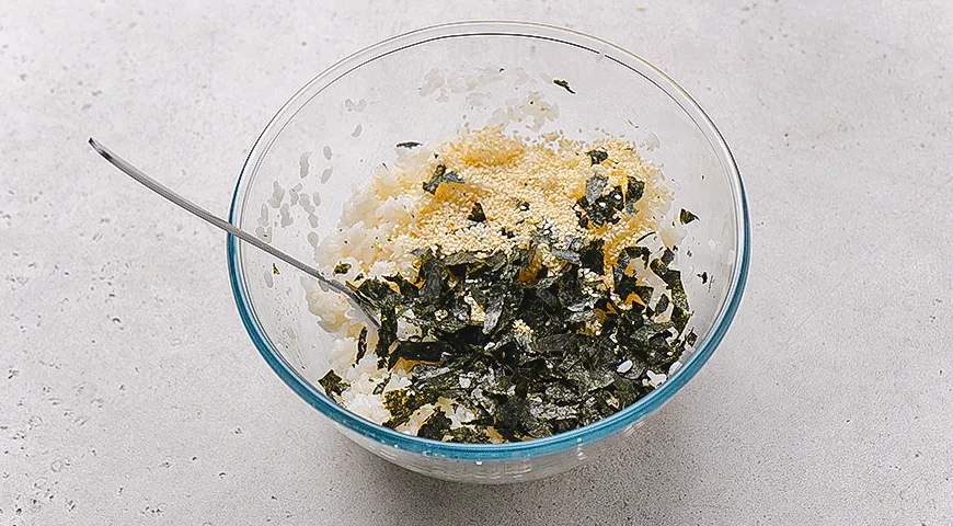 Суші-торт з тунцем: вишукана страва вдома, покроковий рецепт із фото 3