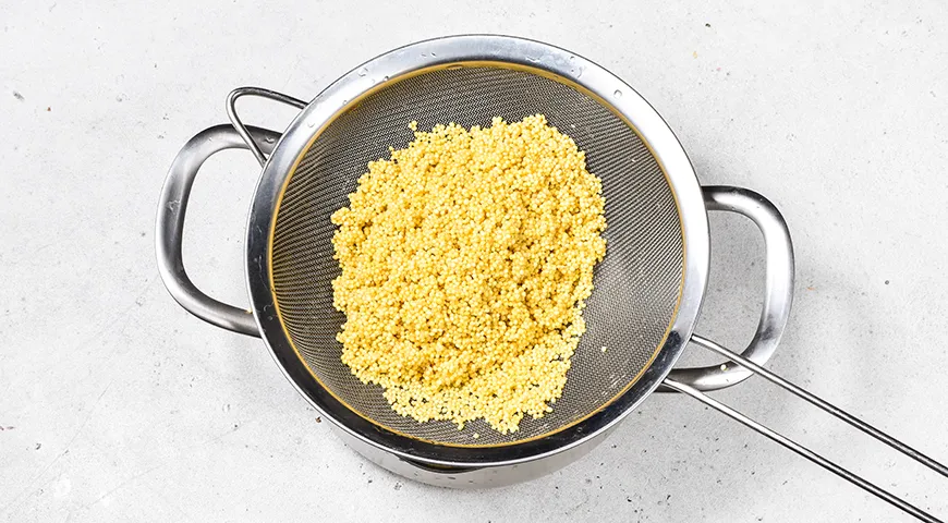 Соковитий пшоняний суп з яєчною павутинкою: покроковий рецепт з фото 3