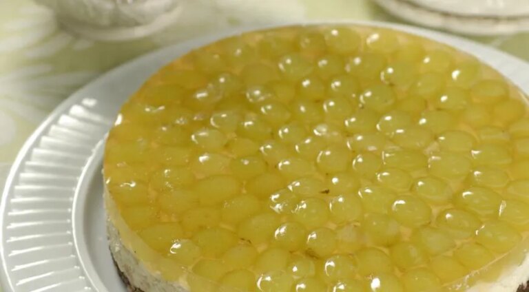 Ніжний домашній торт «Ніжність»: покроковий рецепт із фото 34 Ніжний домашній торт «Ніжність»: покроковий рецепт із фото 34