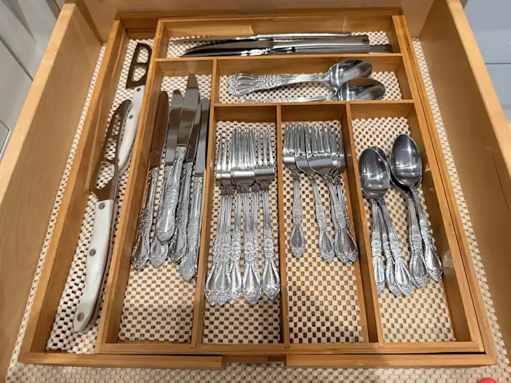 Затишок та простір: 14 геніальних рішень для вашої кухні 9