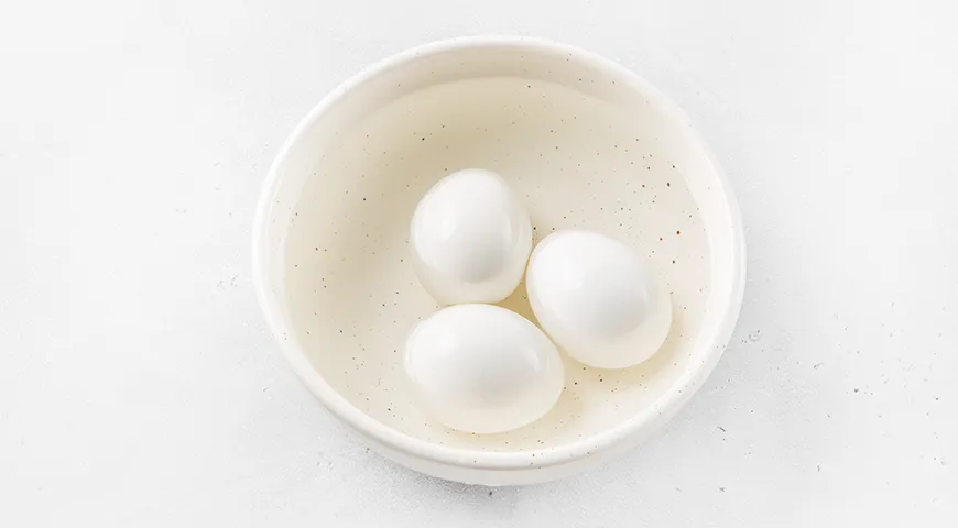 Олів'є з крабовими паличками: легкий рецепт для вашого столу 3 Олів'є з крабовими паличками: легкий рецепт для вашого столу 3