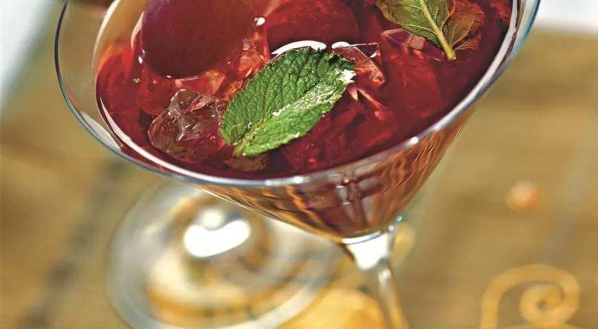 Зимово-літній коктейль: ніжний смак, що зігріває та освіжає 1