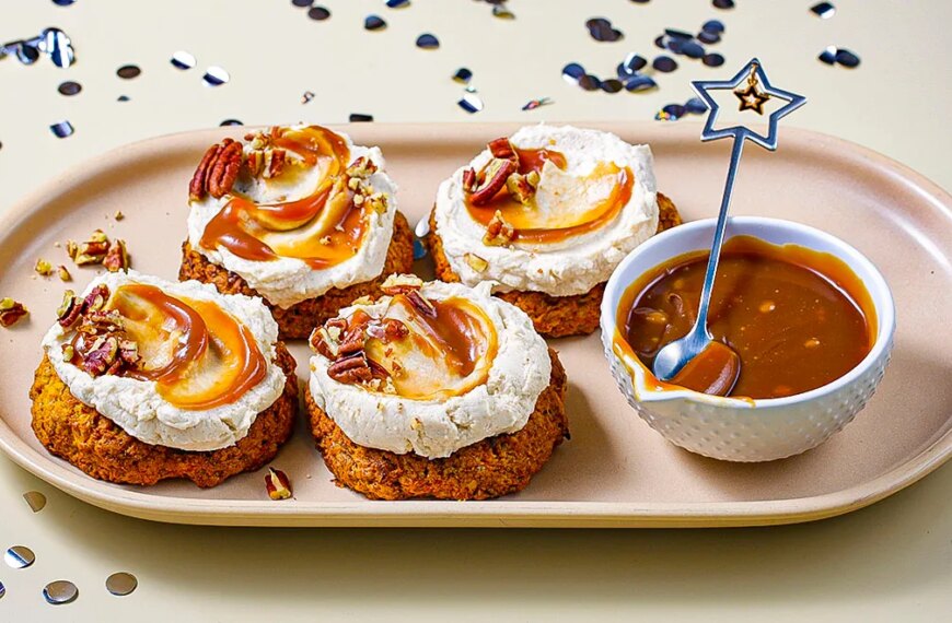 Ніжна морквяна насолода: печиво з вершковим кремом та солодкою карамеллю