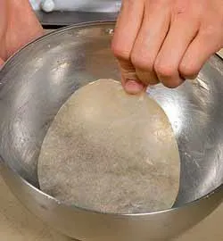 Торт "Футбольний м'яч": Смаколики для справжніх чемпіонів! 3 Торт "Футбольний м'яч": Смаколики для справжніх чемпіонів! 3