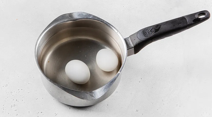 Оселедець під шубою із зеленим горошком: смак, що тане в роті, крок за кроком 6