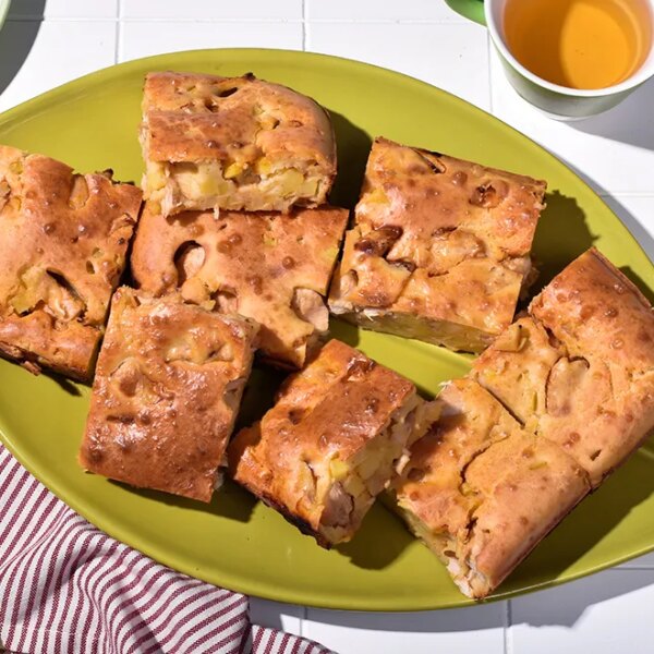 Головна 79 Соковитий заливний пиріг з куркою та картоплею на кефірі: легкий рецепт для…