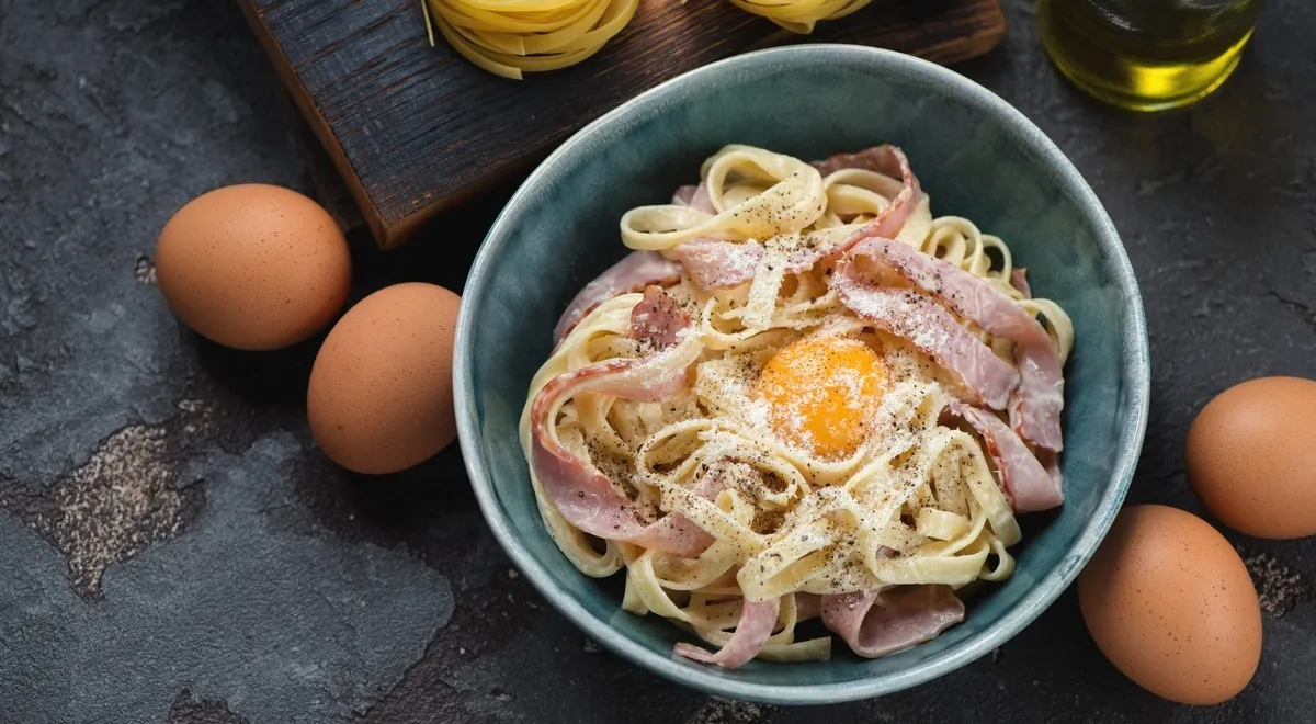 Експерт розкрила секрети традиційної пасти карбонара: як приготувати ідеально 1