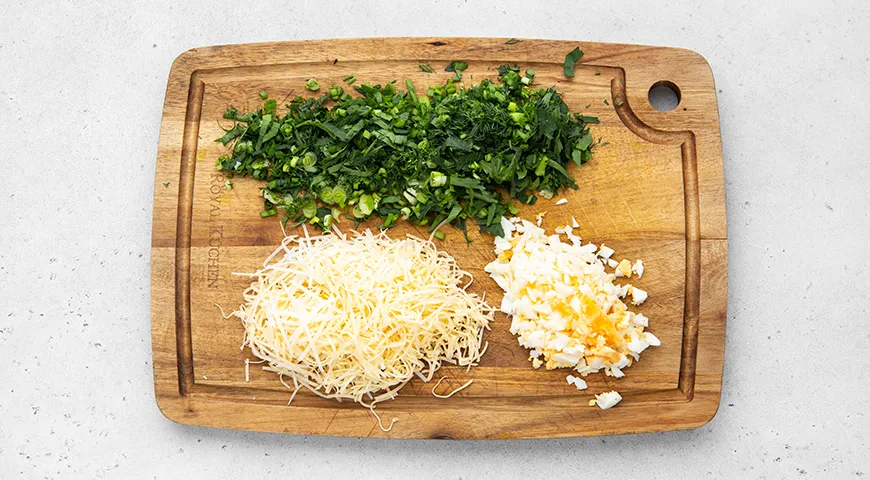 Ніжні млинці з сиром та яйцем: простий рецепт смачного сніданку 6 Ніжні млинці з сиром та яйцем: простий рецепт смачного сніданку 6