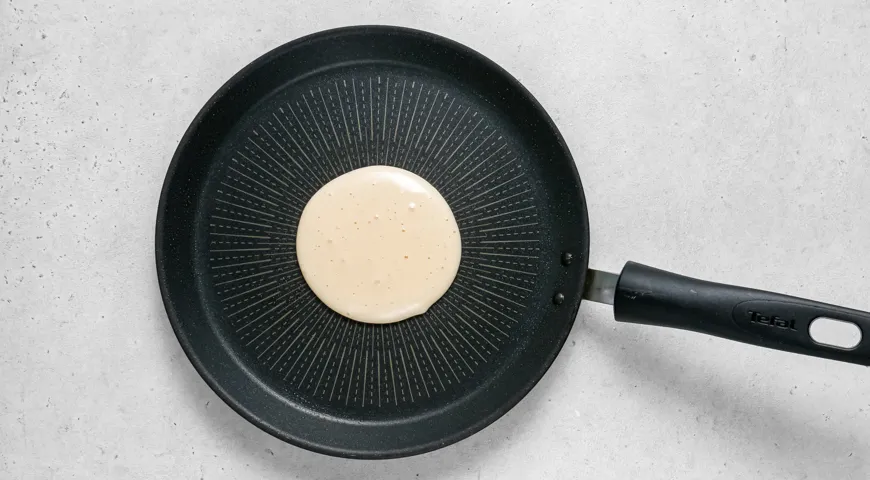 Японські дораякі: повітряні млинці з солодкою начинкою, покроковий рецепт з фото 5 Японські дораякі: повітряні млинці з солодкою начинкою, покроковий рецепт з фото 5