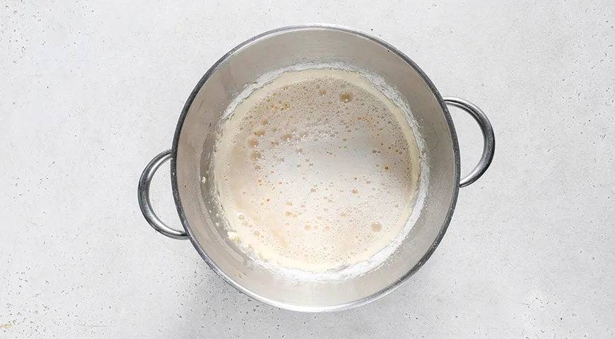 Тонкі млинці на ряжанці: ніжний смак та аромат літа (547 ккал) 4