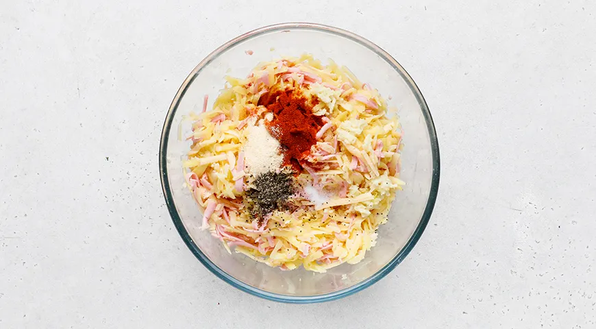 Соковиті драники з сиром та ковбаскою: ваш ідеальний сніданок за 162 ккал 4