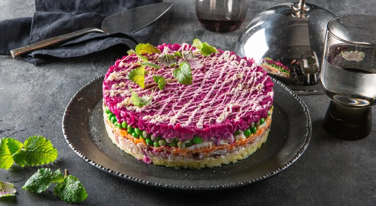 Хрусткі картопляні чіпси з часником та зеленню: покроковий рецепт із фото 35 Хрусткі картопляні чіпси з часником та зеленню: покроковий рецепт із фото 35