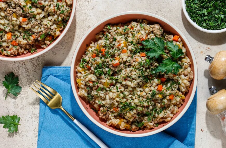 Неймовірне поєднання перловки, фаршу та овочів: покроковий рецепт із фото