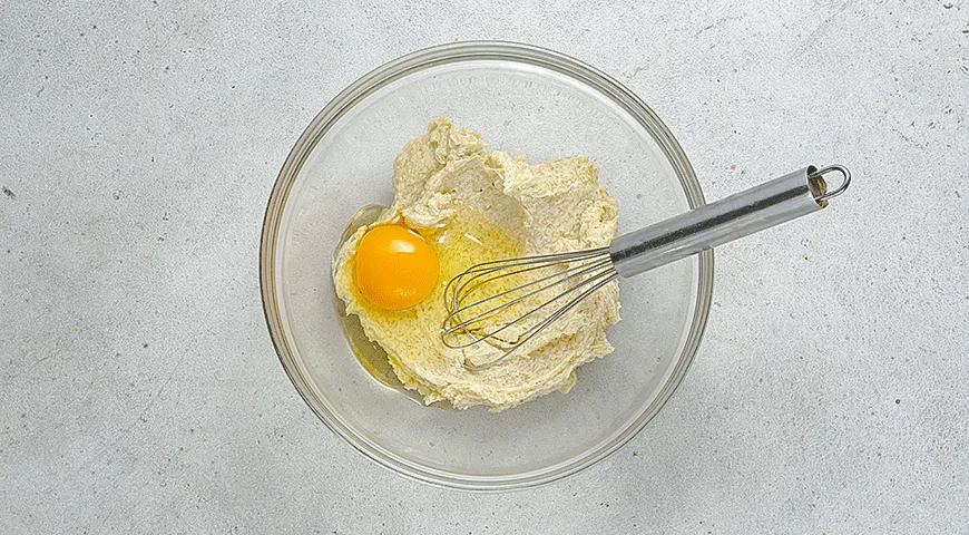 Ніжна морквяна насолода: печиво з вершковим кремом та солодкою карамеллю 5