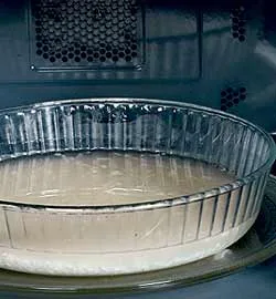 Апетитний пиріг з лососем та сиром: покроковий рецепт з фото 10