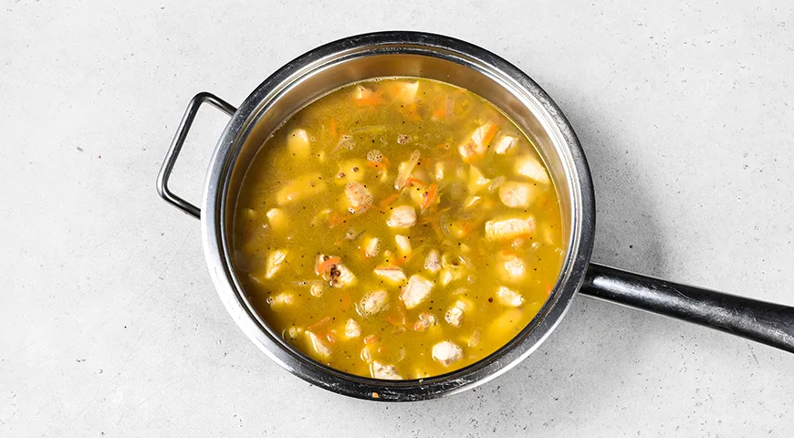 Неймовірна гречка з куркою на сковороді: простий рецепт для ситної вечері 4