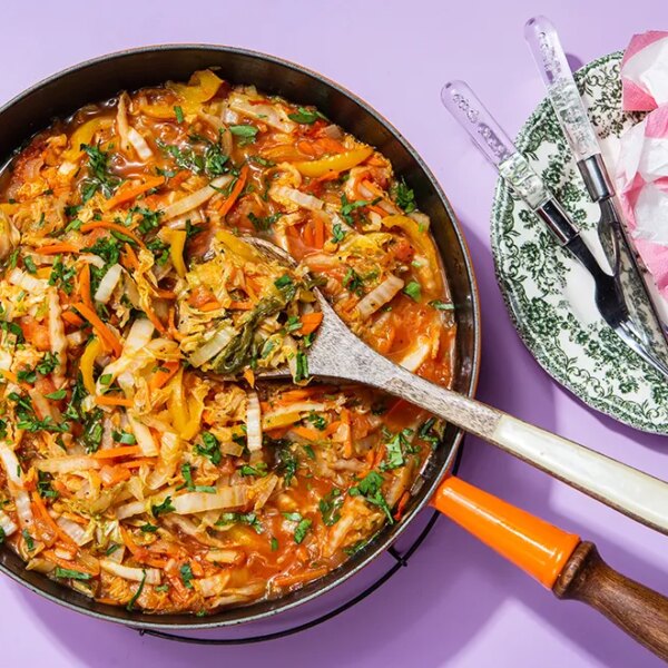 Тушкована пекінська капуста: ніжний рецепт з фотографіями для легкого обіду