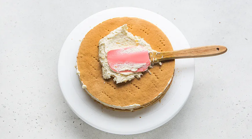 Медовик із бананом: покроковий рецепт із фото, що тане в роті 11