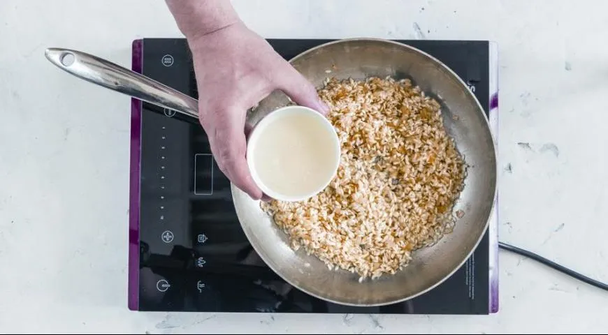 Ніжне шоколадне різотто з рикотою: покроковий рецепт з фото 3