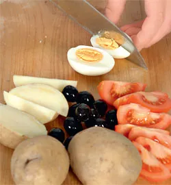 Традиційний український сирник з родзинками: простий рецепт 5