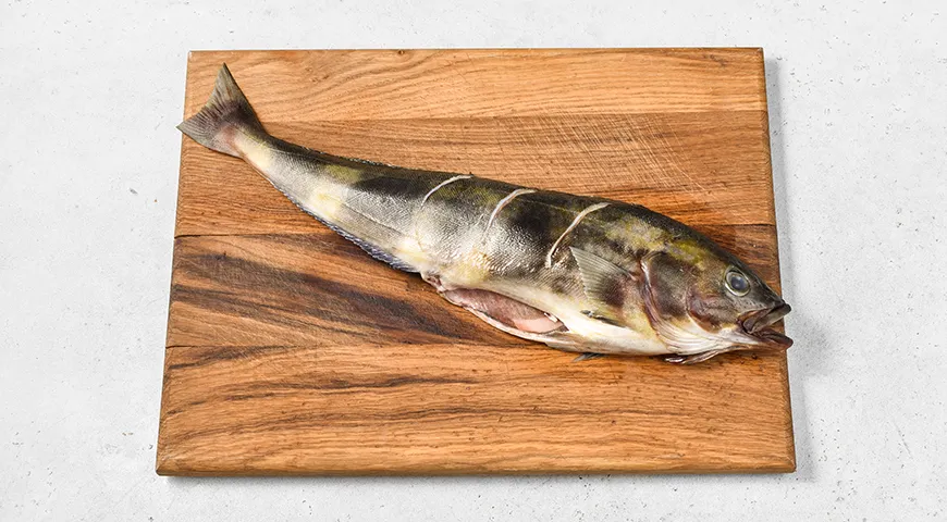 Терпуг, запечений у фользі: ароматна риба з овочами, готова за годину 2