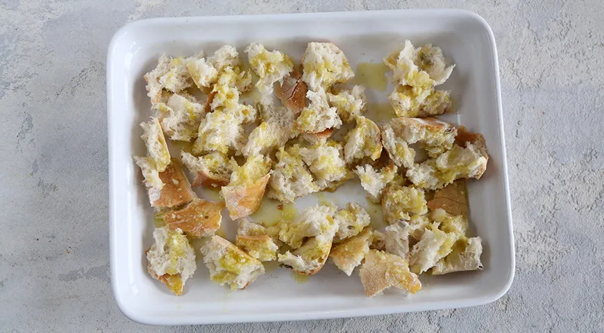 Класичний Цезар з куркою: рецепт, що тане в роті, з детальними фото і підрахунком калорій 5