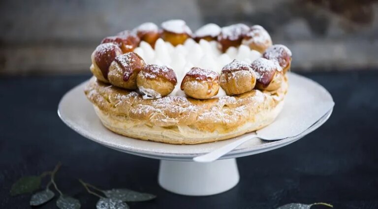 Класичний торт Сент-Оноре: покроковий рецепт з фото 1 Класичний торт Сент-Оноре: покроковий рецепт з фото 1