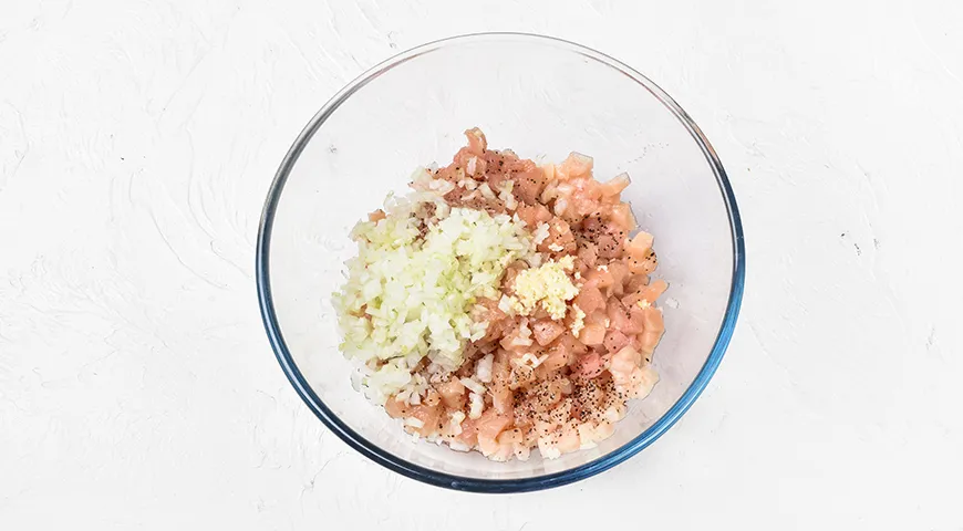 Курячі котлетки по-міністерськи: соковитий рецепт із фото 3